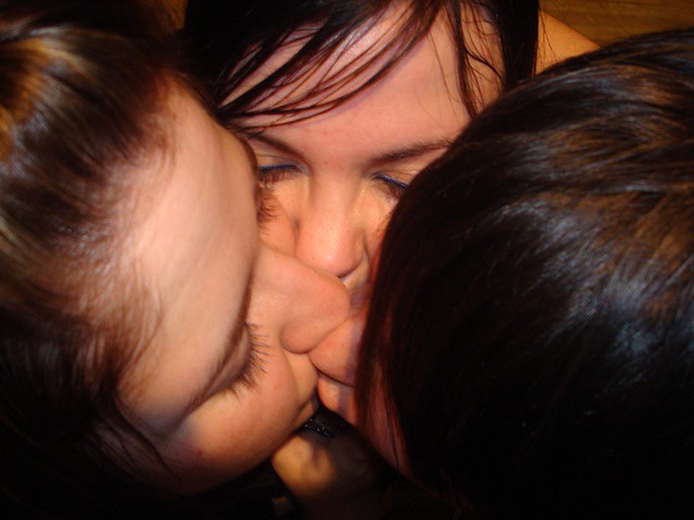 Three Way Lesbian Kiss